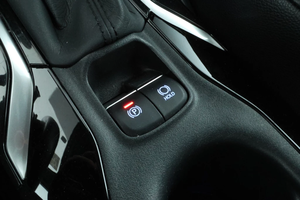 Toyota Corolla Touring Sports – foto 35