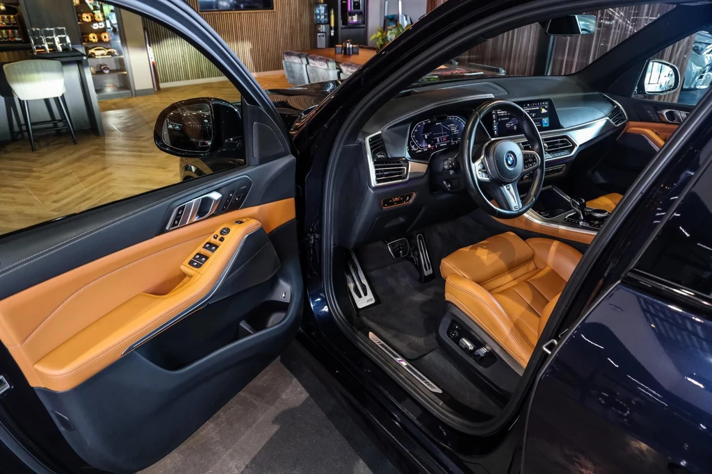 BMW X5 – foto 12