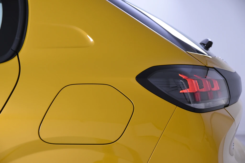 Peugeot 208 – foto 29
