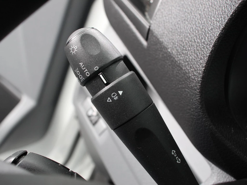 Opel Vivaro – foto 12