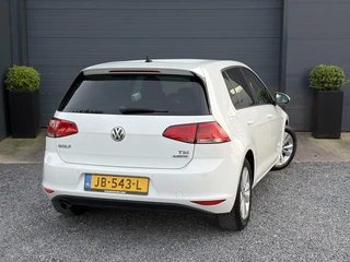 Volkswagen Golf – thumbnail 3