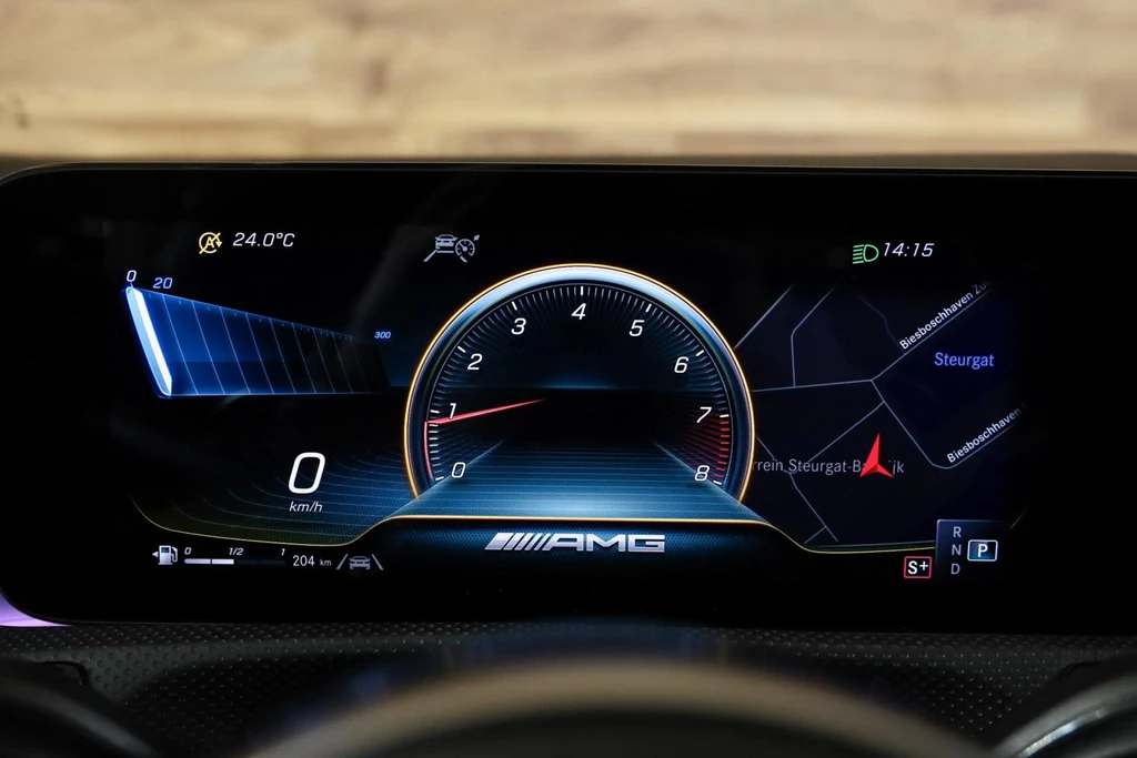 Mercedes-Benz CLA – foto 30
