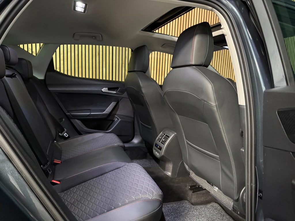 SEAT Leon – foto 39