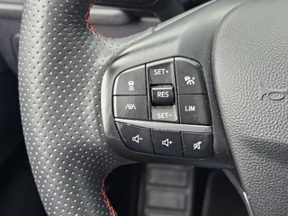 Ford Kuga – thumbnail 15