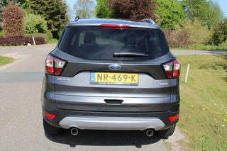 Ford Kuga – thumbnail 4