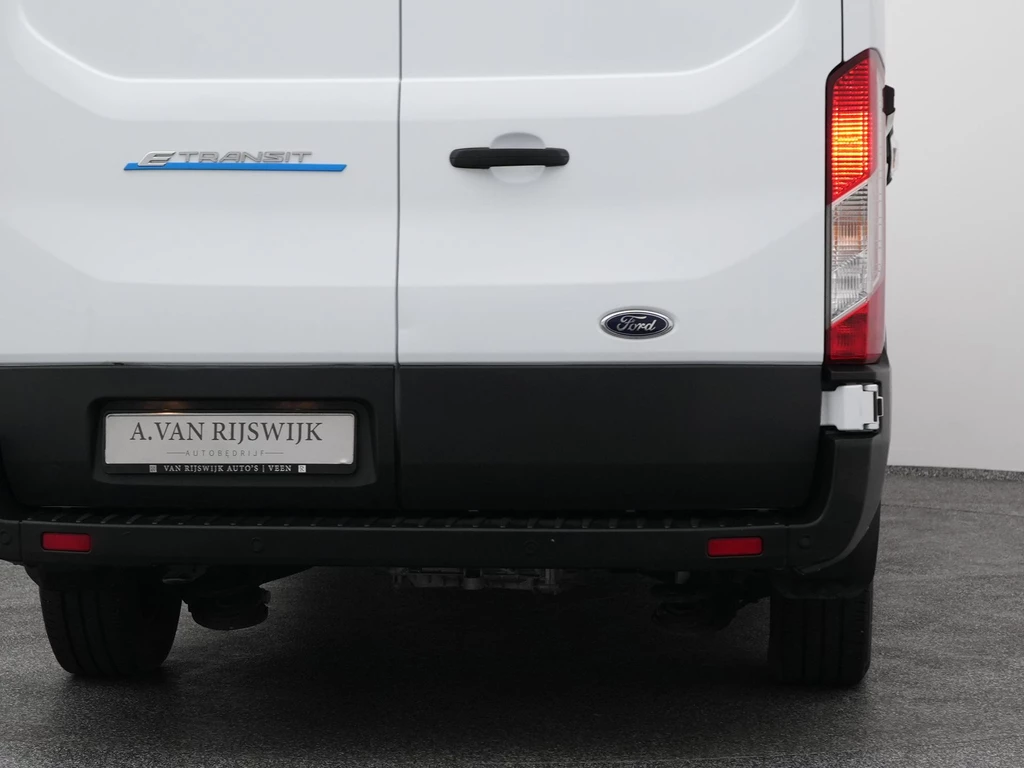 Ford E-Transit – foto 10