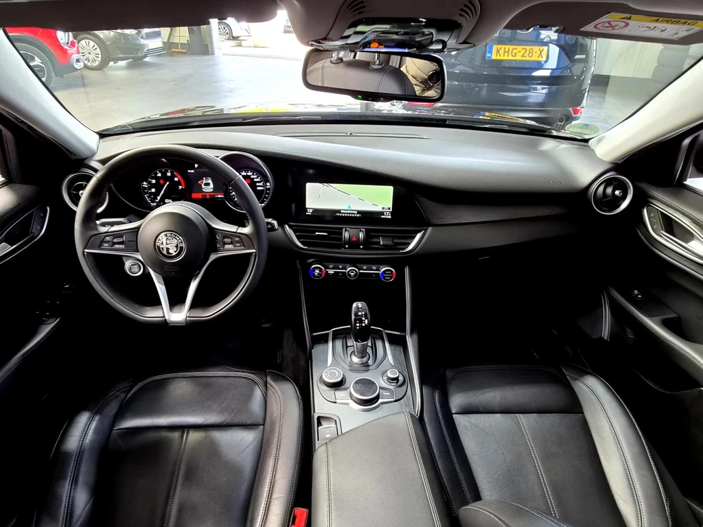 Alfa Romeo Giulia – foto 14