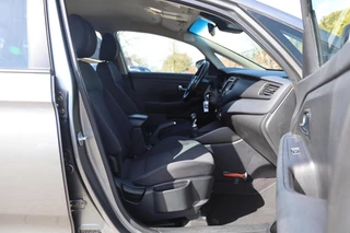 Kia Carens – thumbnail 53