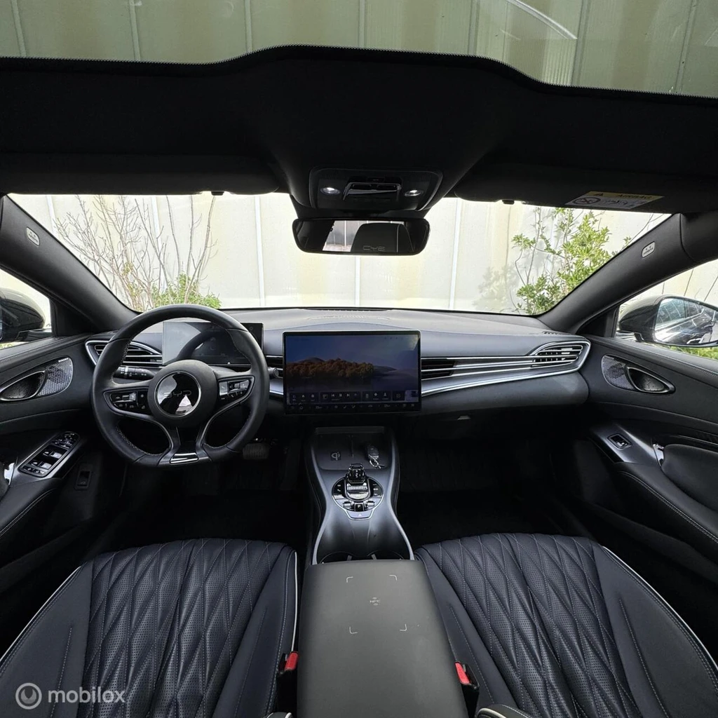 BYD SEAL – foto 10