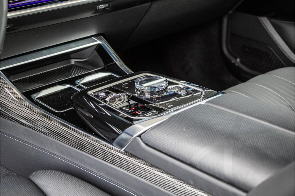 BMW 7 Serie – foto 25