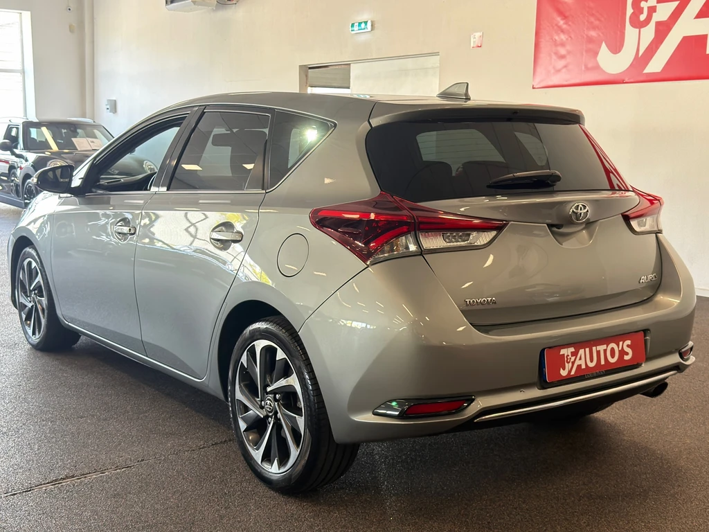 Toyota Auris – foto 3
