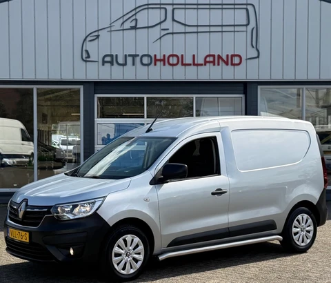 Renault Express 1.5 DCI 55KW 75PK EURO 6 NAVIGATIE/ AIRCO/ CRUISE CONTROL/ PARKEERSENSOREN/ CAMERA/ 100% DEALERONDERHOUDEN
