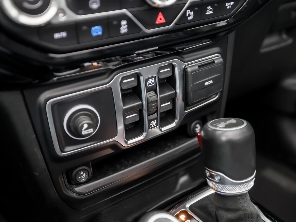 Jeep Wrangler – foto 12