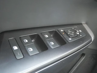 Kia EV6 – thumbnail 18