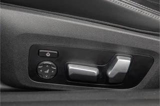 BMW M4 – thumbnail 41