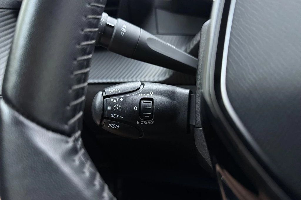 Peugeot e-2008 – foto 22