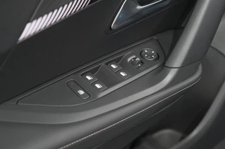 Peugeot 2008 – thumbnail 24