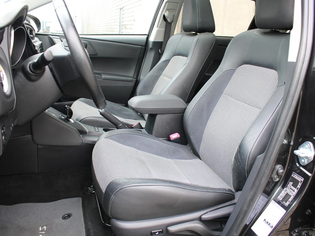 Toyota Auris – foto 8