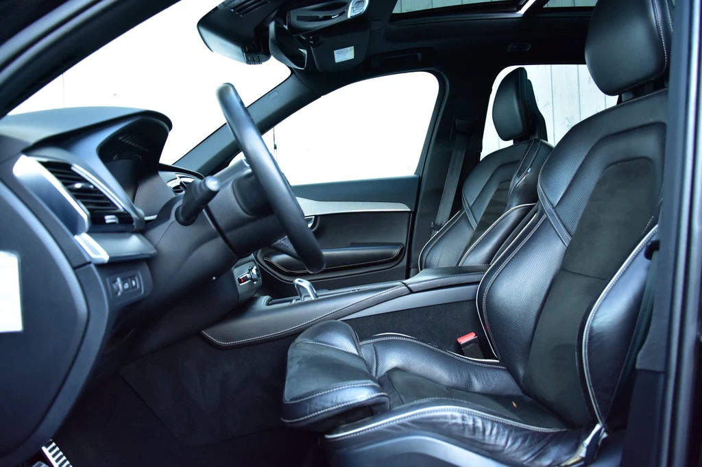 Volvo XC90 – foto 11