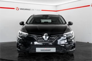 Renault Megane E-Tech – thumbnail 8