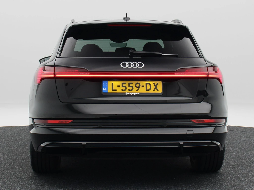 Audi e-tron – foto 3