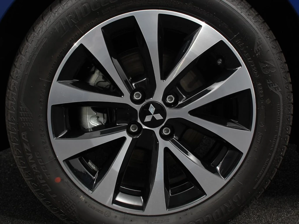 Mitsubishi Colt – foto 35