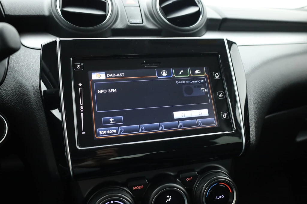 Suzuki Swift – foto 27