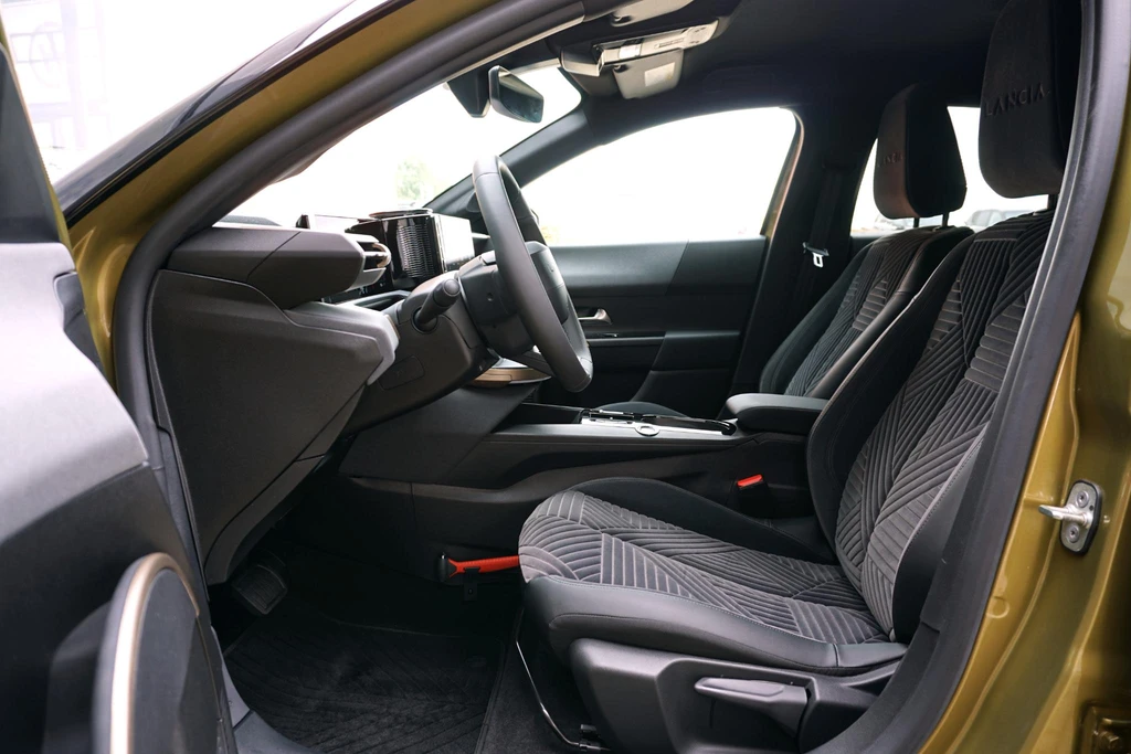 Lancia Ypsilon – foto 18