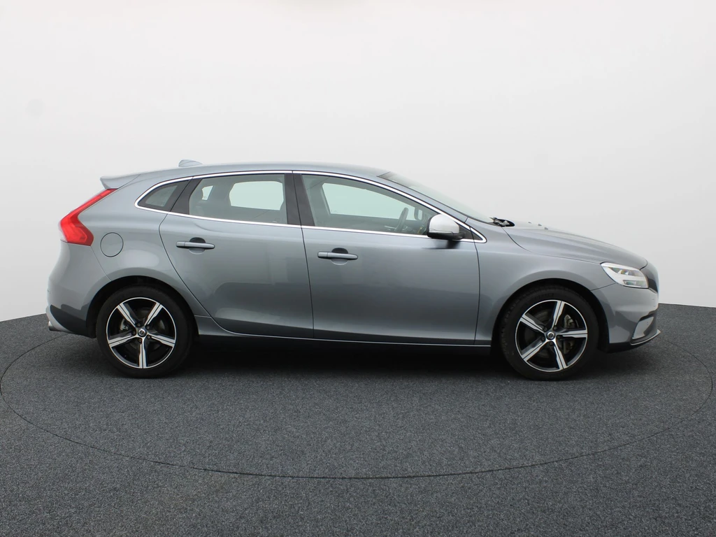 Volvo V40 – foto 11