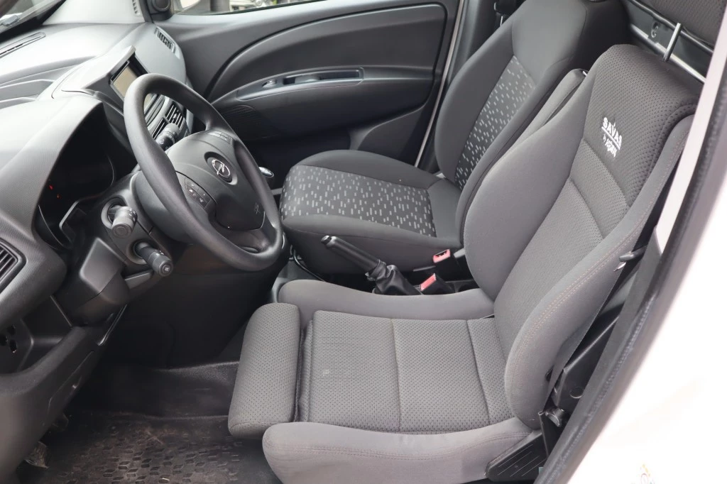 Opel Combo – foto 6