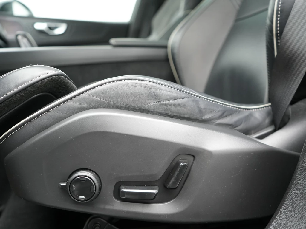 Volvo XC60 – foto 19