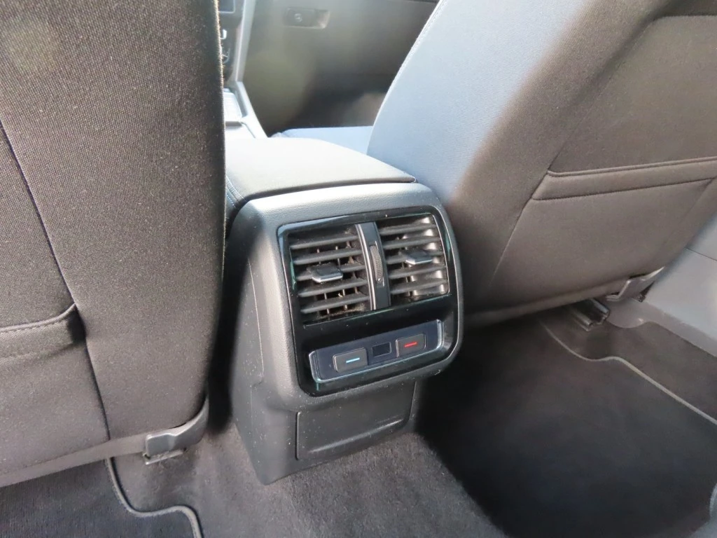 Volkswagen Passat – foto 18