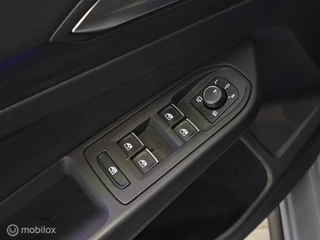 Volkswagen Golf – thumbnail 24
