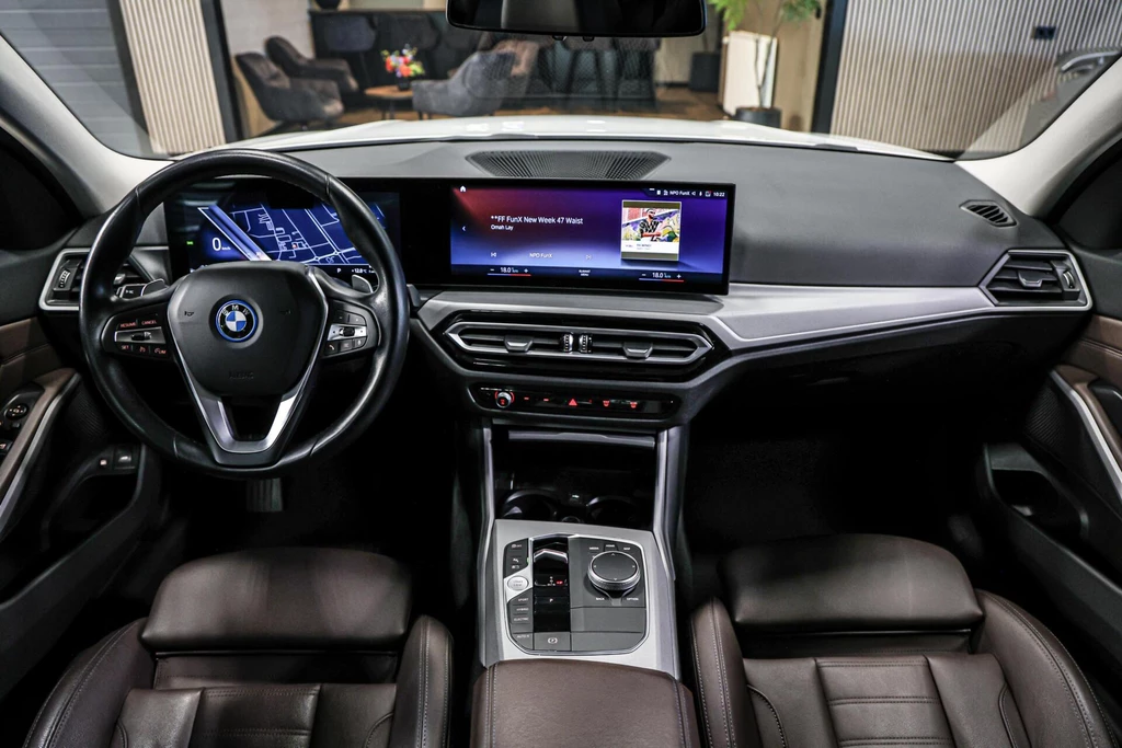 BMW 3 Serie – foto 12
