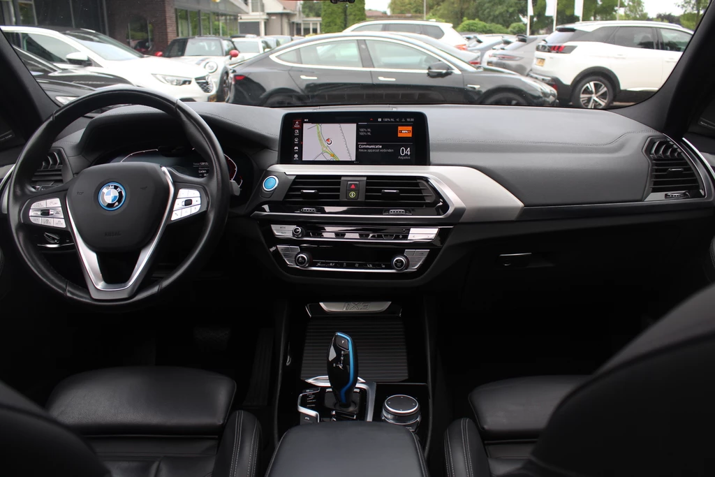 BMW iX3 – foto 9