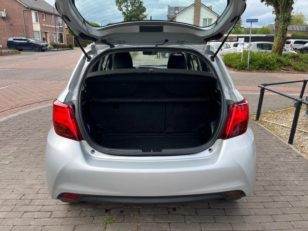 Toyota Yaris – foto 15