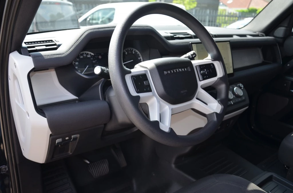 Land Rover Defender – foto 9