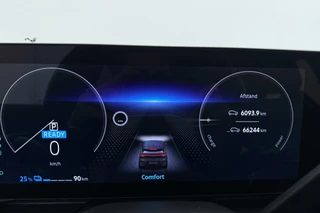 Renault Megane E-Tech – thumbnail 26