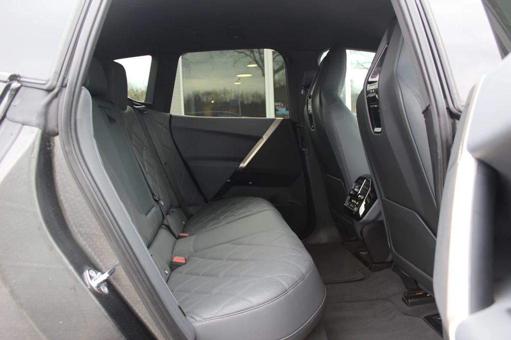 BMW iX – foto 15