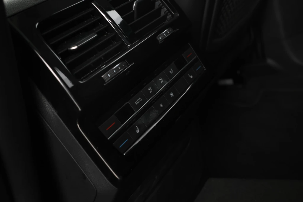 Volkswagen Touareg – foto 23