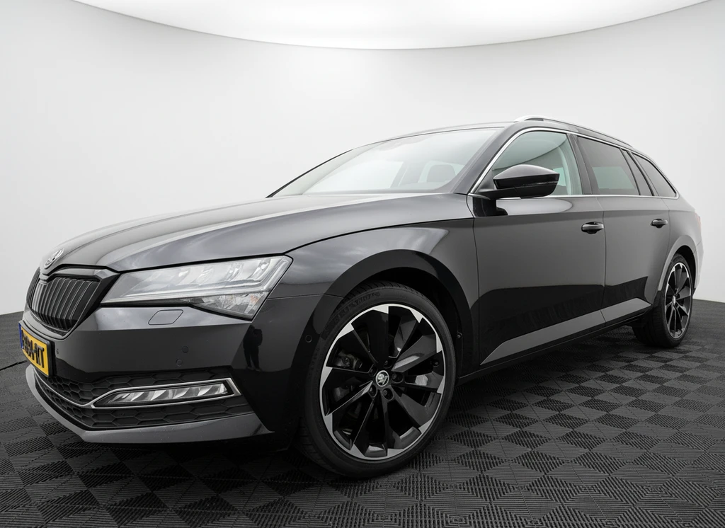 Škoda Superb – foto 2