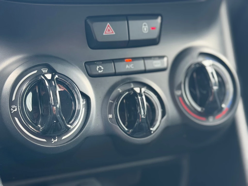 Peugeot 208 – foto 23