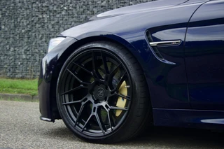 BMW M4 – thumbnail 17