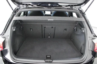 Volkswagen Golf – thumbnail 50