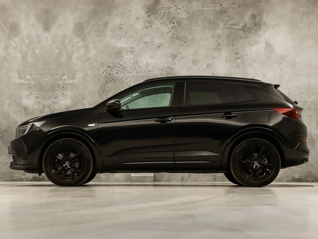 Opel Grandland – foto 2