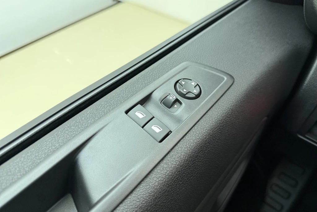 Opel Vivaro-e – foto 24