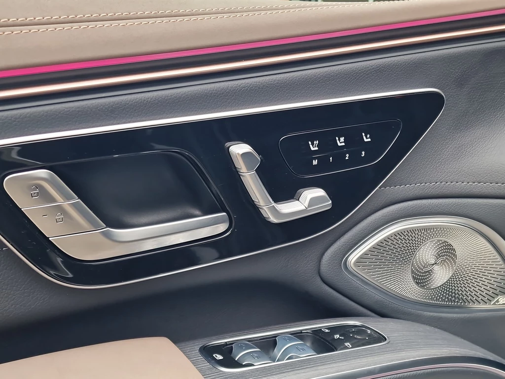 Mercedes-Benz EQS – foto 18