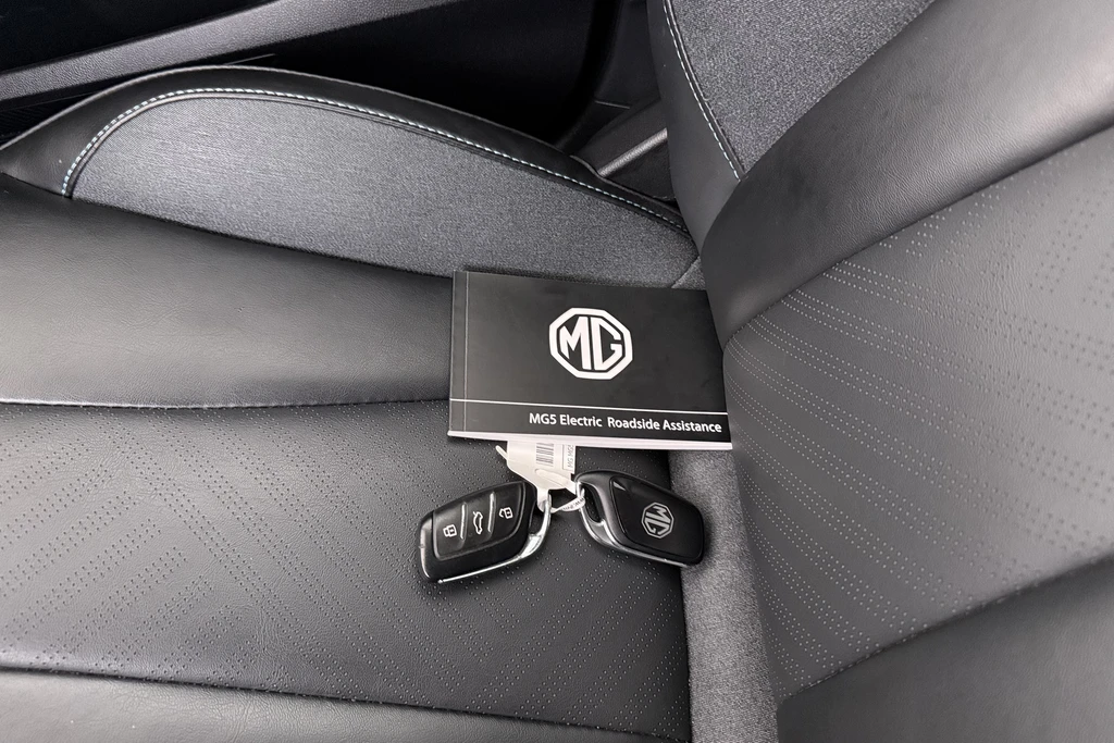 MG MG5 – foto 31