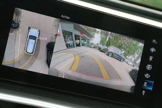 Mercedes-Benz EQC – thumbnail 19