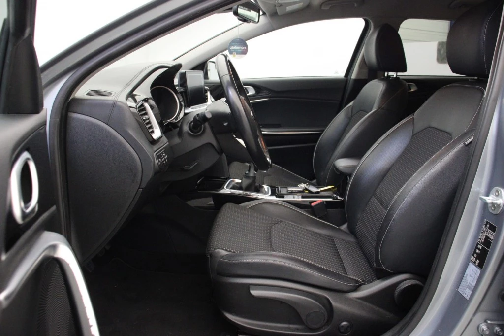 Kia Ceed – foto 13